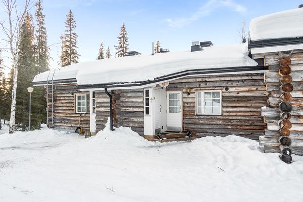 REVONAAPA A6, Kuusamo – M|MÖKKIMAJOITUS